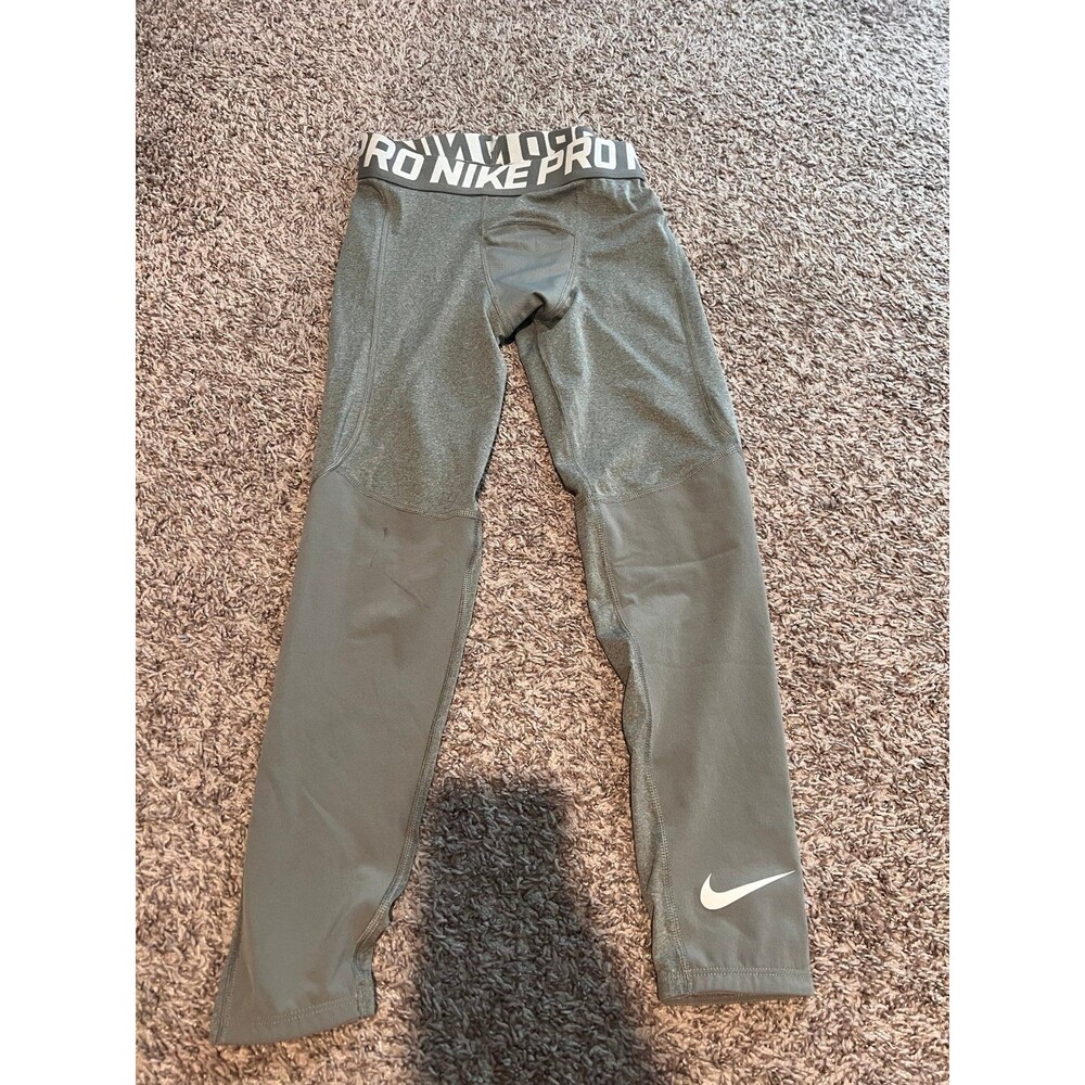 Nike Pro activity leggings